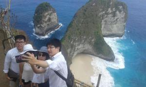 Kelingking Beach