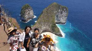 Kelingking Beach