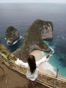 Kelingking Beach
