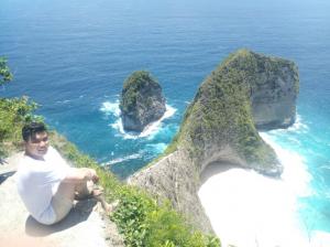 Kelingking Beach
